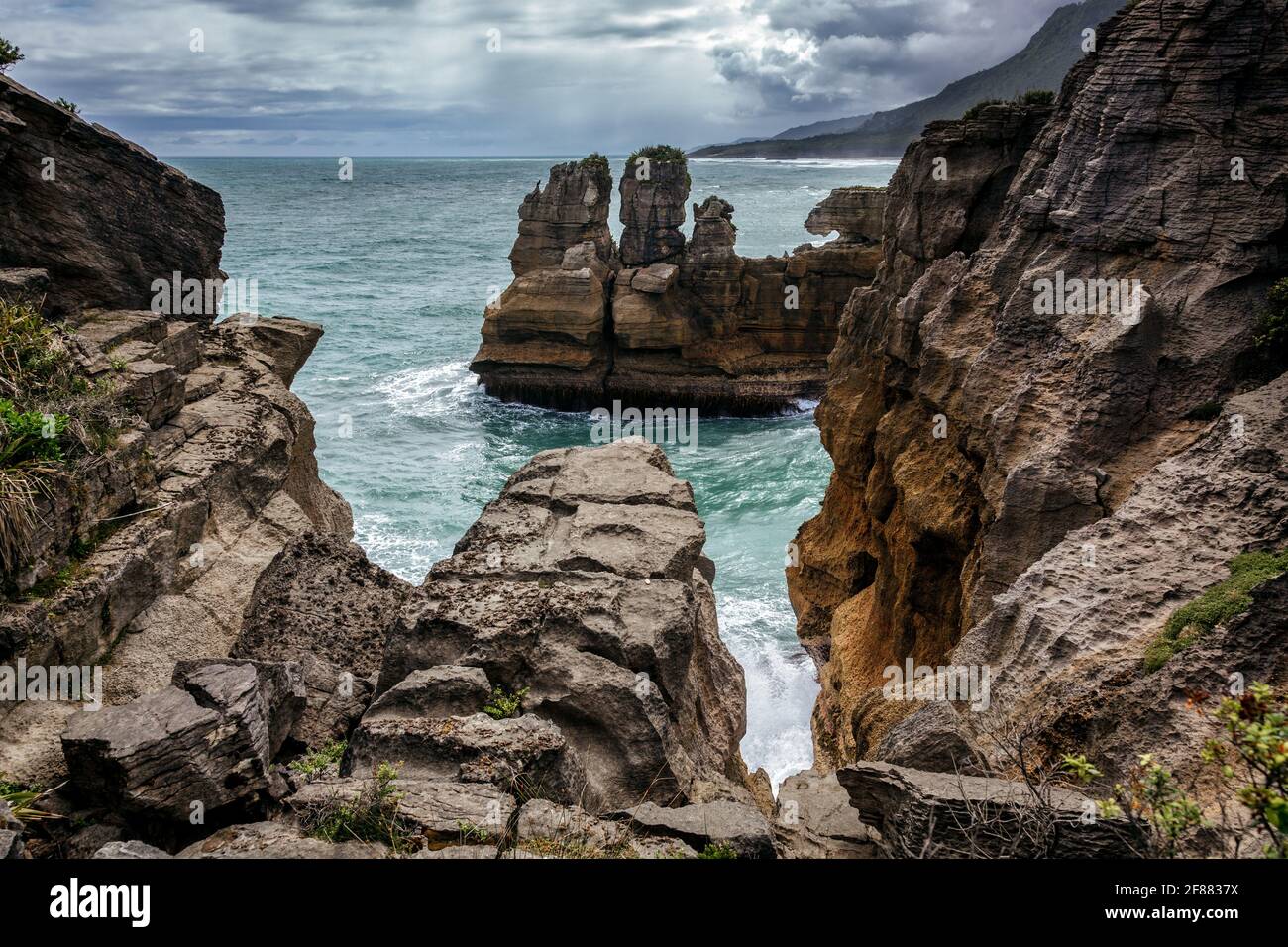 La costa selvaggia del Punakaiki in Nuova Zelanda Foto Stock