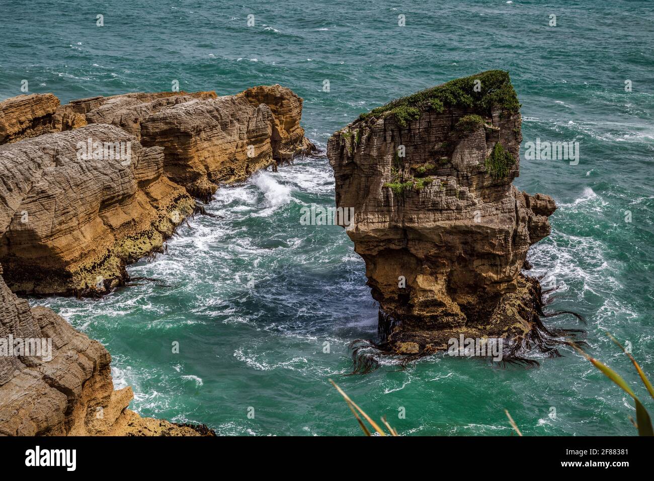 Pancake rocce vicino Punakaiki in Nuova Zelanda Foto Stock