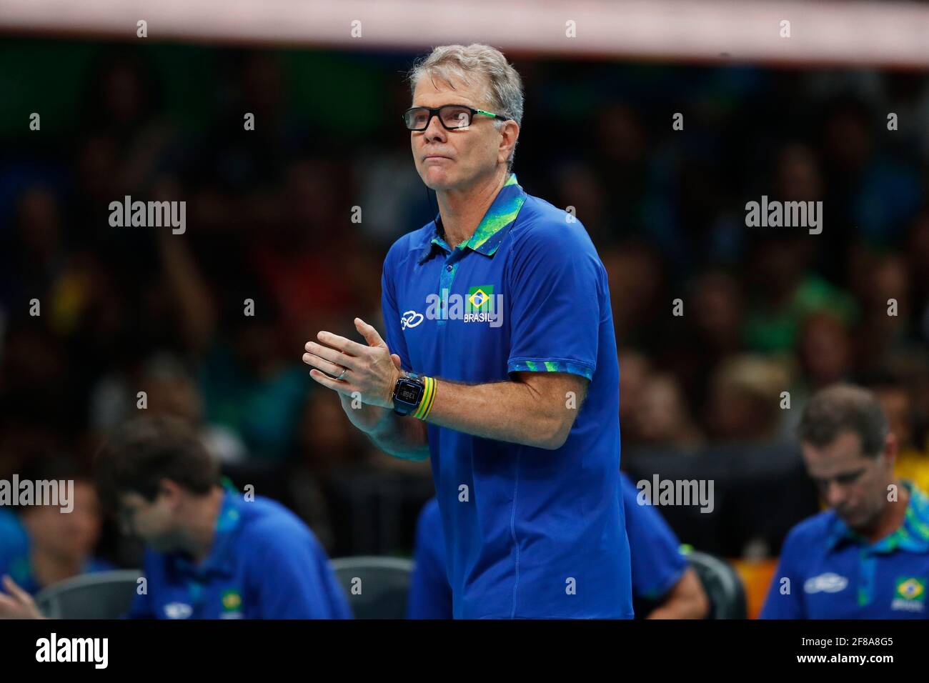 Bernardo Rezende, soprannominato Bernardinho, allenatore della nazionale brasiliana di pallavolo ed ex giocatore alla finale della medaglia d'oro dei Giochi Olimpici di Rio 2016 Foto Stock