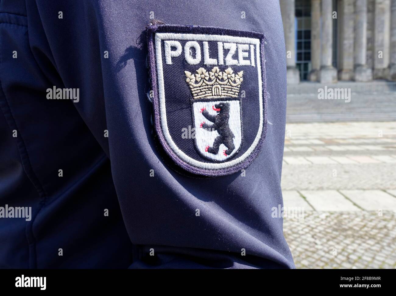 Toppa Ricamata Polizei Con Bandiera Della Germania 7,5x9,5 Cm – Morale Patch Con Fissaggio A Gancio E Anello (2 Pezzi) - 6