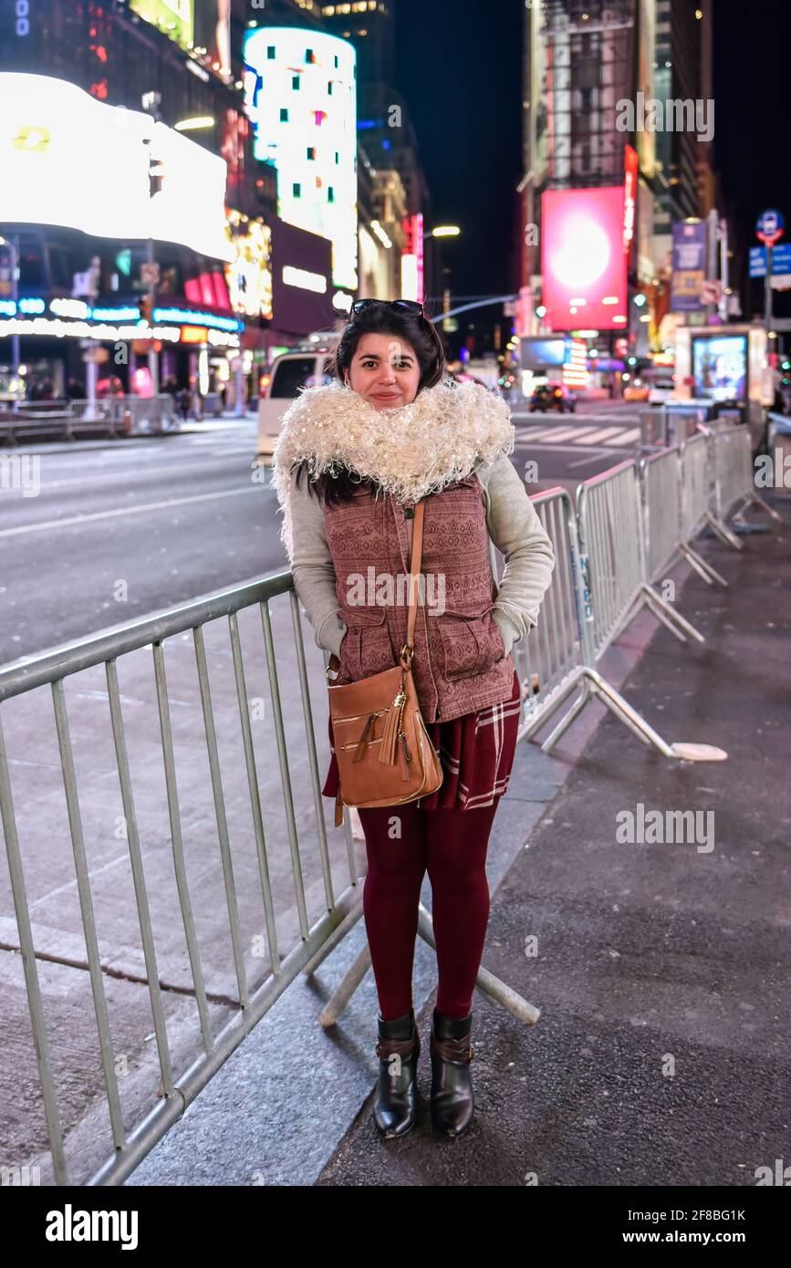 Ritratti di turisti latinoamericani nella città di New York, Stati Uniti Foto Stock