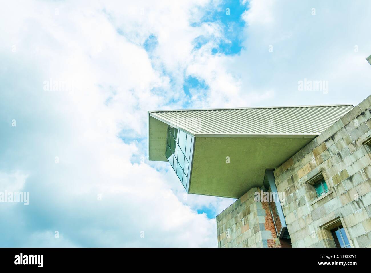 Ingresso al centro di documentazione di Reichsparteitagsgelände a Nurnberg, Germania Foto Stock