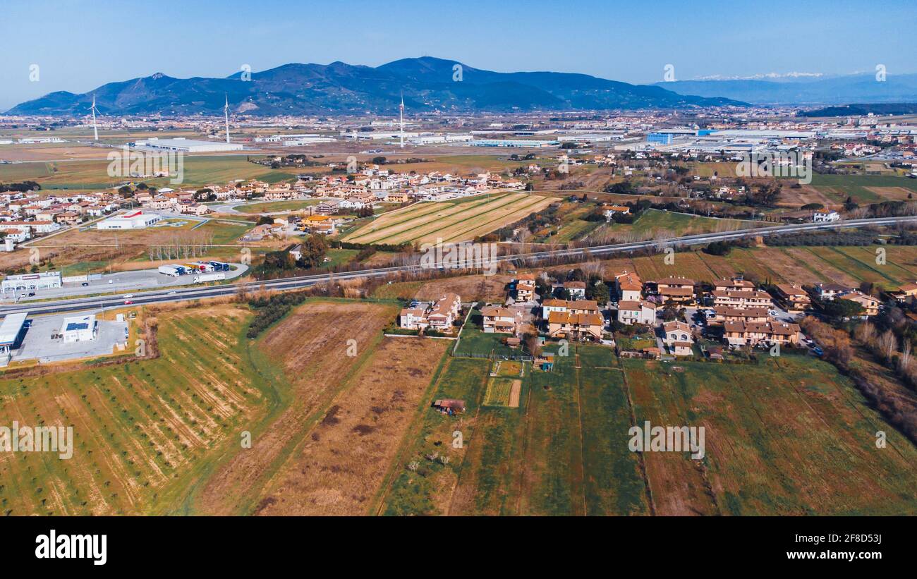 Paesaggio con drone di campagna in Toscana Foto Stock