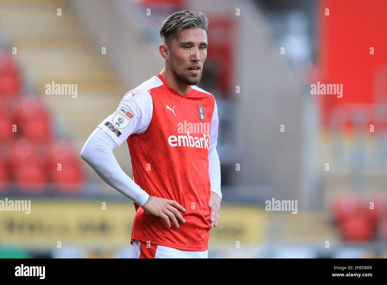 Rotherham, Regno Unito. 13 Apr 2021. Angus MacDonald N. 21 di Rotherham United durante la partita a Rotherham, UK il 13/2021. (Foto di Mark Cosgrove/News Images/Sipa USA) Credit: Sipa USA/Alamy Live News Foto Stock