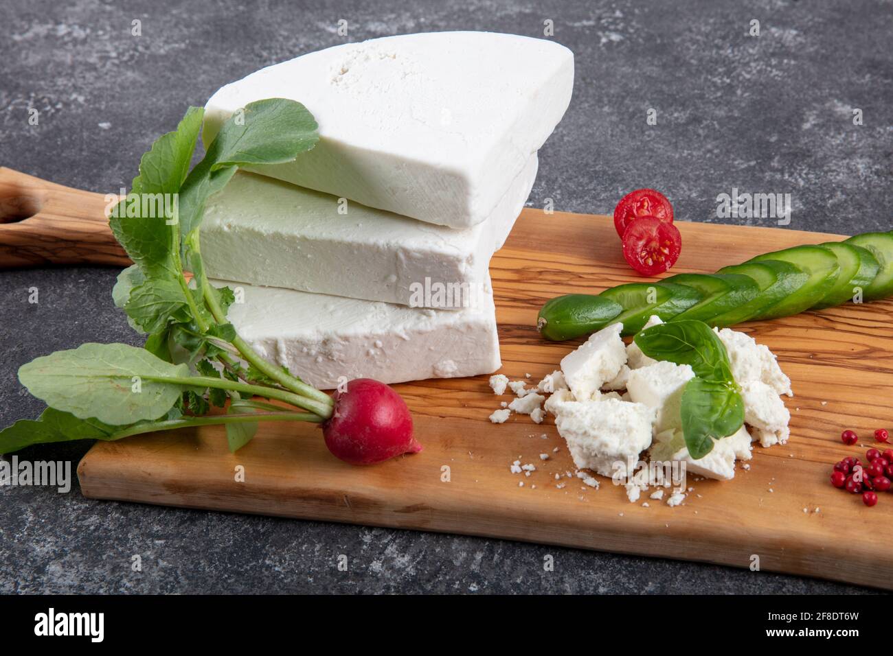 Formaggio turco tradizionale, formaggio Tulum. Delizioso formaggio Tulum di  Erzincan, Turchia Foto stock - Alamy