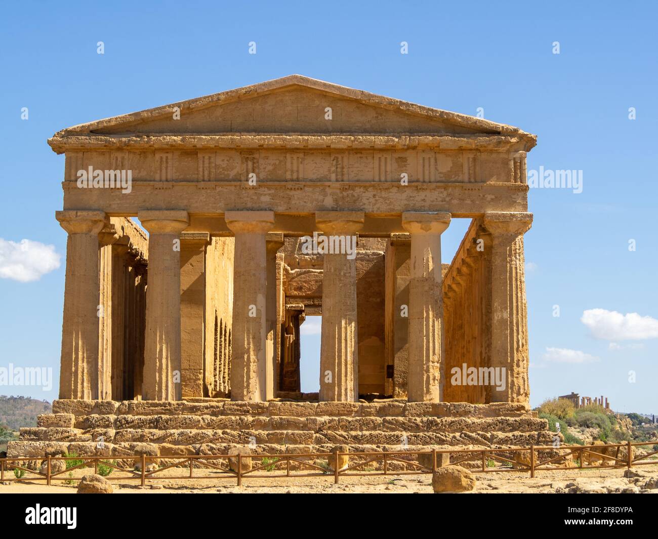 Vista lato ovest del Tempio della Concordia Foto Stock