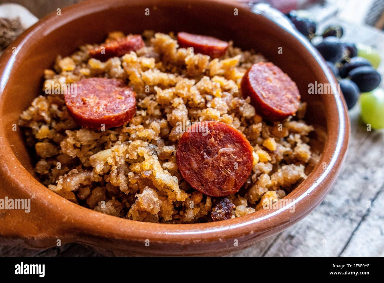 Cucina spagnola, Migas Manchegas . Foto Stock