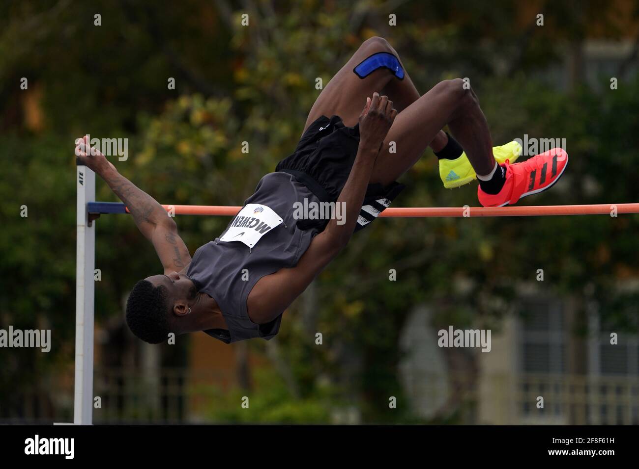 Shelby McEwen (USA) vince il salto alto a 7-5 (2.26m) durante il Miramar Invitational, sabato 10 aprile 2021, a Miramar, Fla. Foto Stock Shelby McEwen (USA) vince il salto alto a 7-5 (2.26m) durante il Miramar Invitational, sabato 10 aprile 2021, a Miramar, Fla. Foto Stock