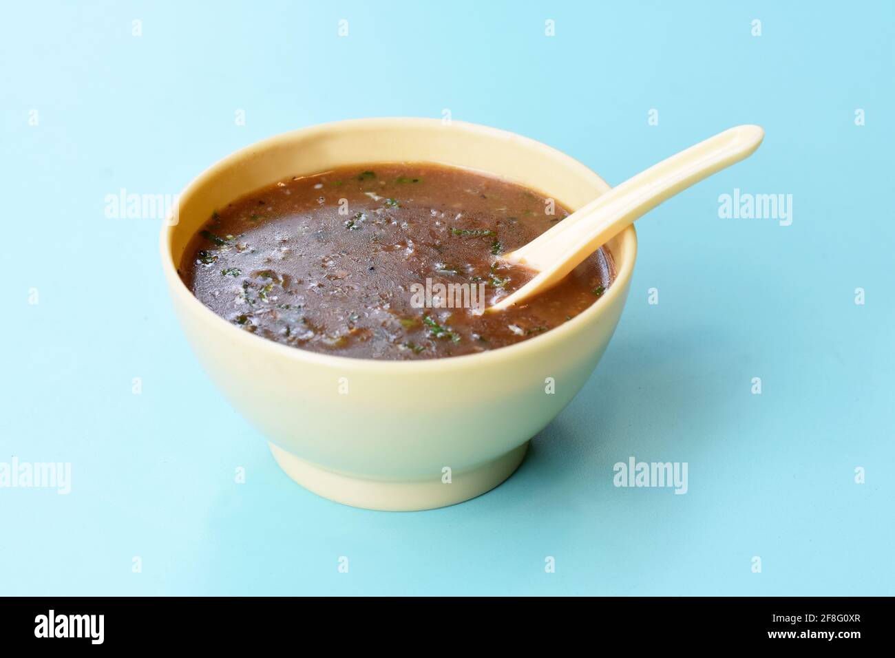 Zuppa di manchow alle verdure, zuppa di manchow alle verdure, zuppa di manchow vegetariana in stile indiano cinese Foto Stock
