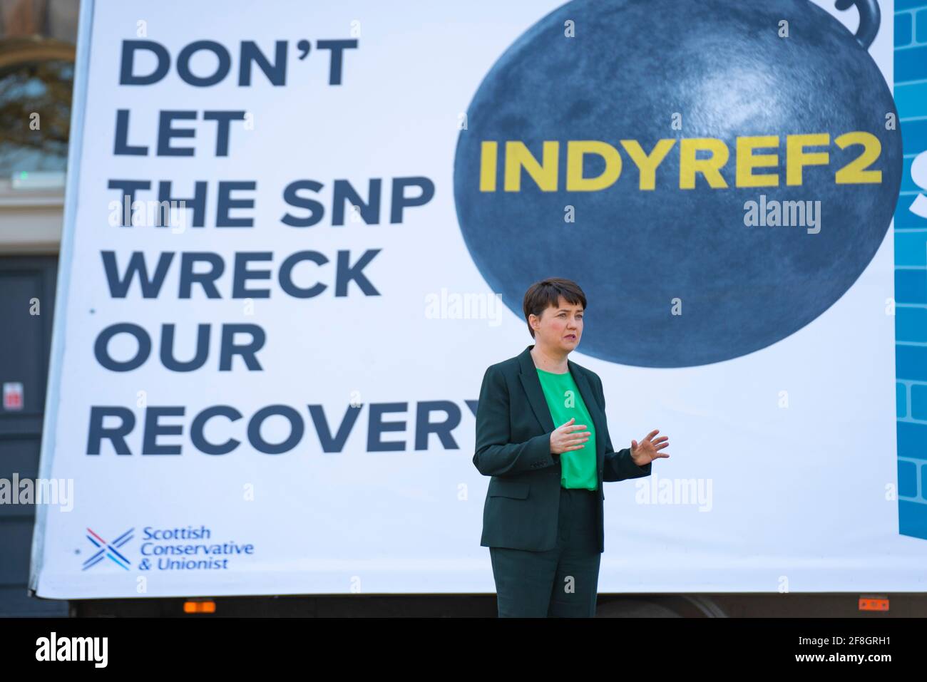 Edimburgo, Scozia, Regno Unito. 14 aprile 2021. Il leader dei conservatori scozzesi Douglas Ross e Ruth Davidson lanciano oggi a Edimburgo la campagna di voto per la lista dei partiti dei conservatori scozzesi. Iain Masterton/Alamy Live News Foto Stock
