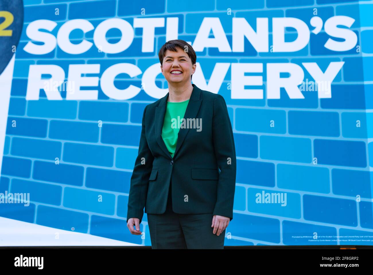 Edimburgo, Scozia, Regno Unito. 14 aprile 2021. Il leader dei conservatori scozzesi Douglas Ross e Ruth Davidson lanciano oggi a Edimburgo la campagna di voto per la lista dei partiti dei conservatori scozzesi. Iain Masterton/Alamy Live News Foto Stock