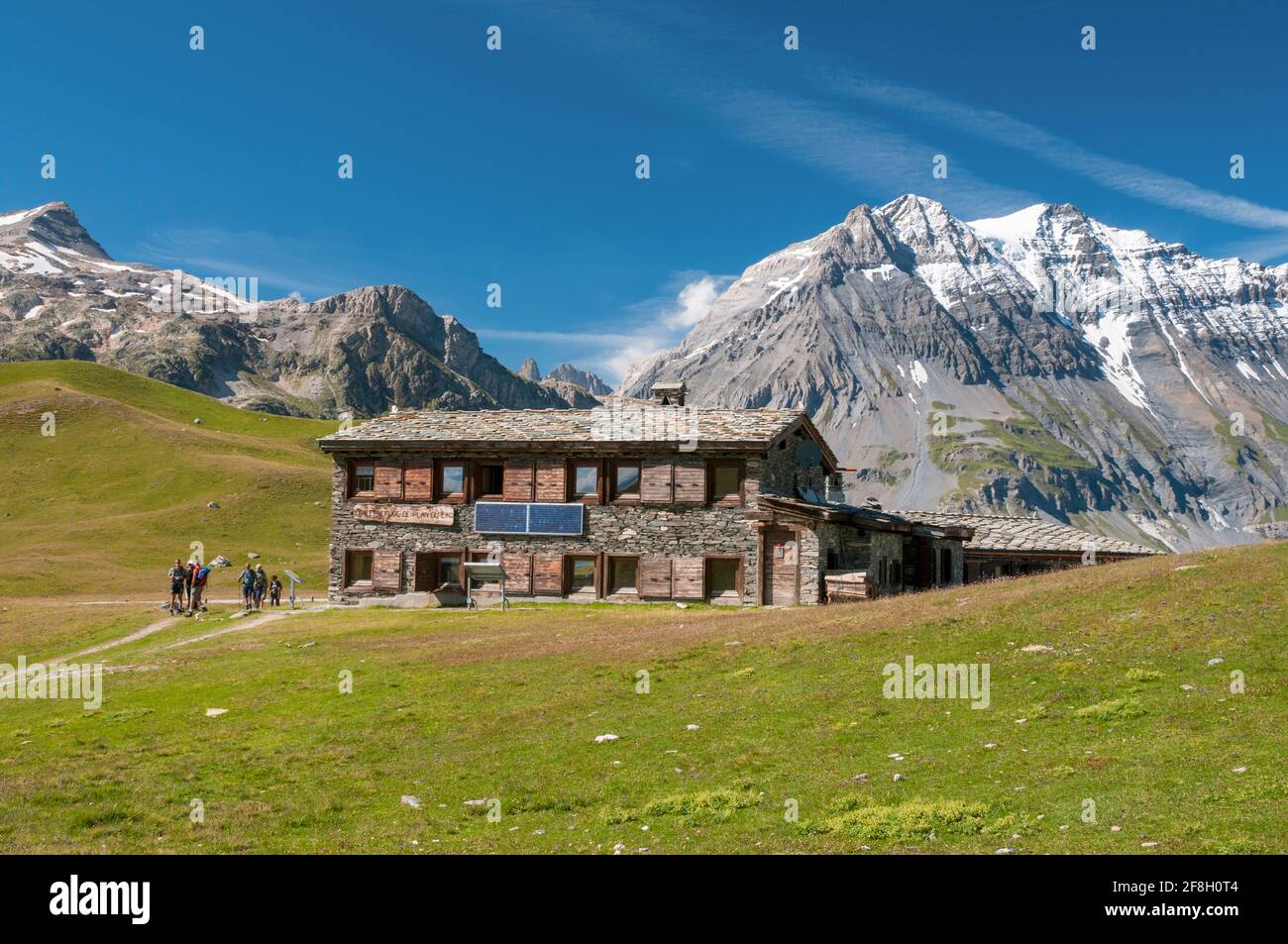 Rifugio di Plan du lac e la Grande casse montagna (3855M), Parco Nazionale della Vanoise, Savoia (73), regione Auvergne-Rodano-Alpi, Francia Foto Stock