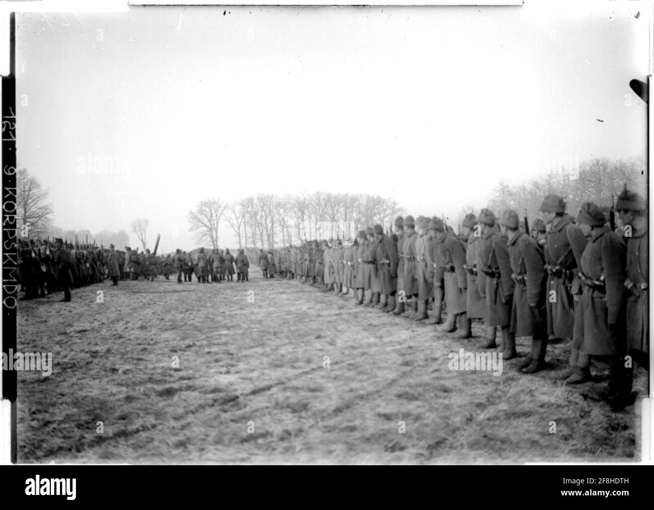 Ispezione l'arciduca e l'erede apparente ispezionando il reggimento di fanteria 40 a sud di Kol. Nowy Knierut; Galizia; fotografo: 9. Kortskommando. Foto Stock