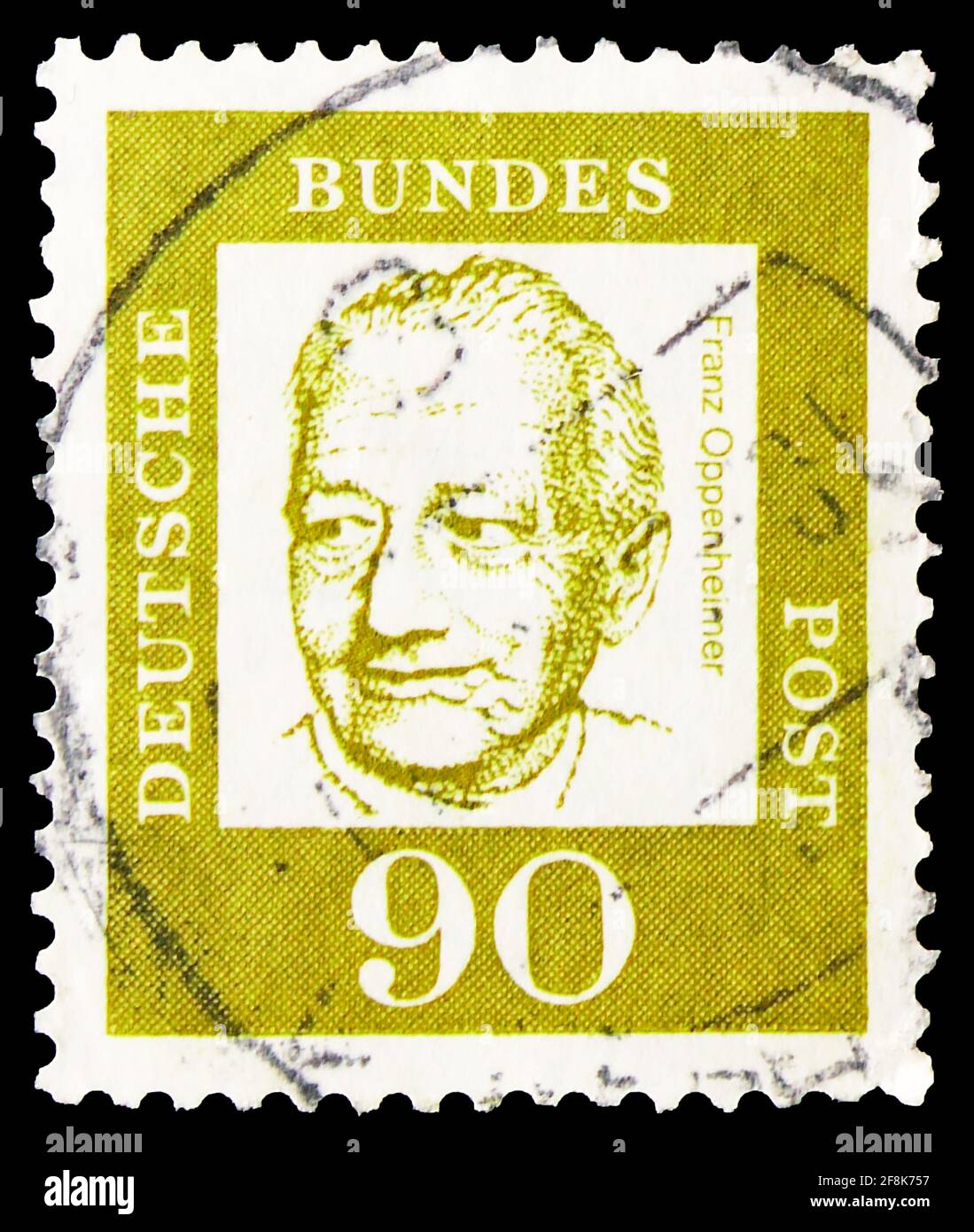 MOSCA, RUSSIA - 7 OTTOBRE 2019: Francobollo stampato in Germania mostra il professor Franz Oppenheimer (1864-1943), economista, illustri tedeschi ser Foto Stock