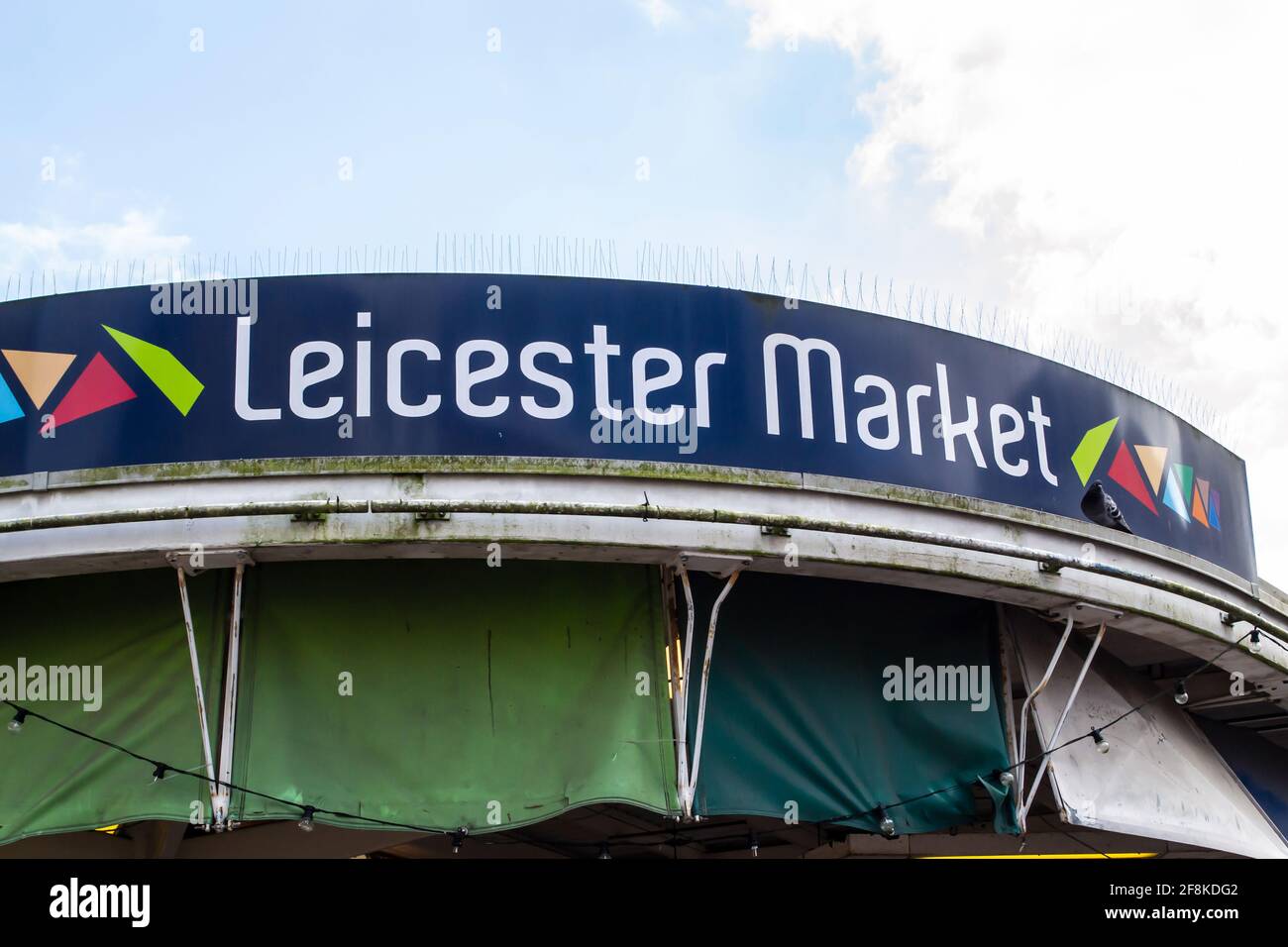 LEICESTER, INGHILTERRA - 3 aprile 2021: Simbolo del mercato di Leicester Foto Stock