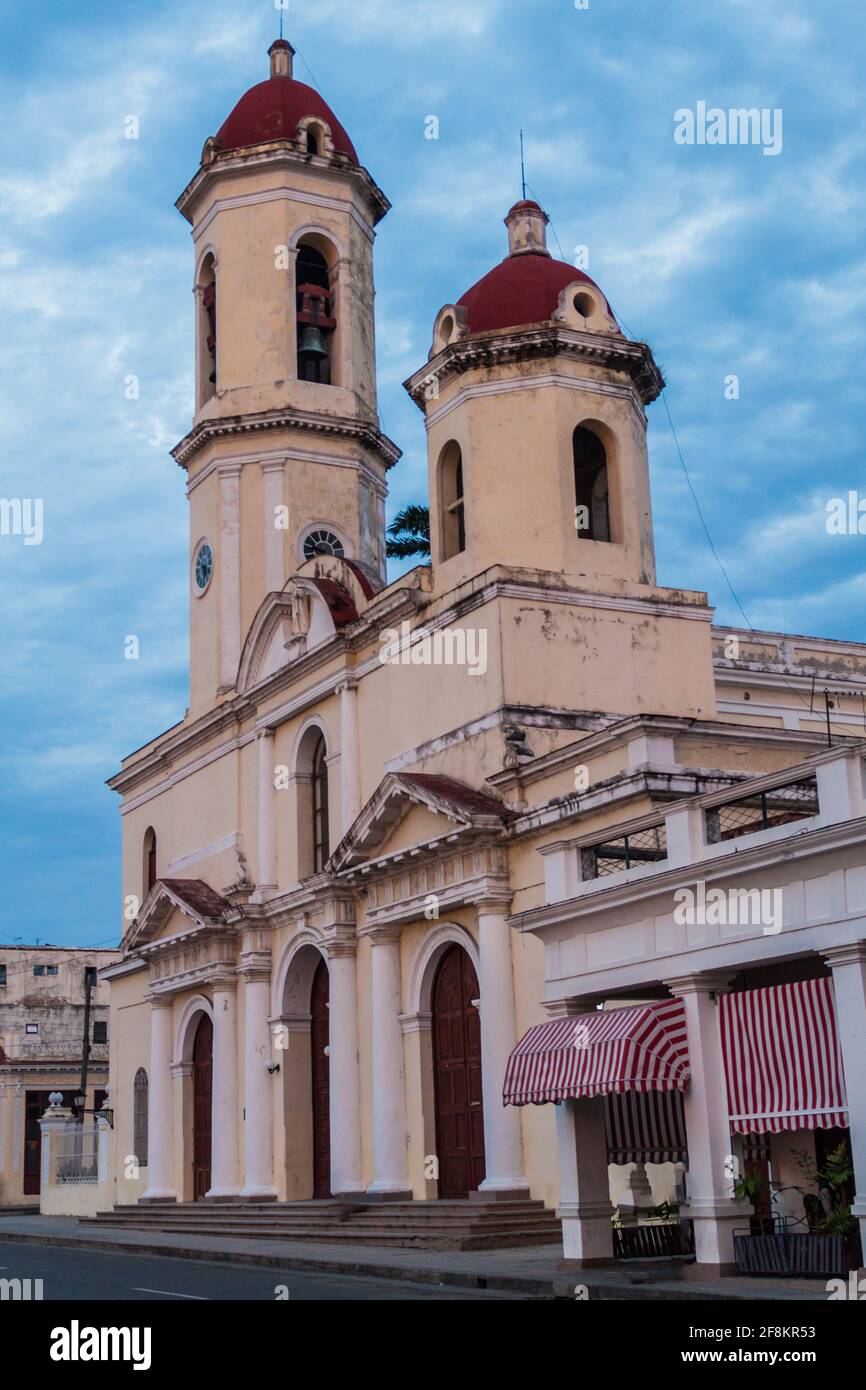 Catedral de la Purisima Concepcion chiesa in Piazza Parque Jose Marti a Cienfuegos, Cuba. Foto Stock