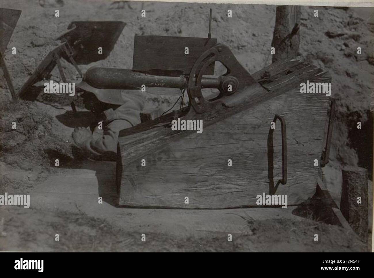 Corso di minatore. Posizione orizzontale ignifuga aprile 1917.. Foto Stock