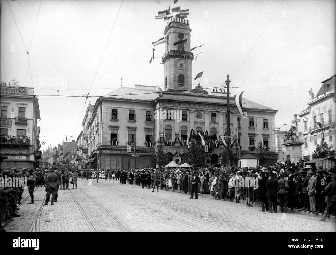 Visita Kaiser Charles I. nella scena di via Czernowitz di fronte alla chiesa ortodossa rumena. Foto Stock