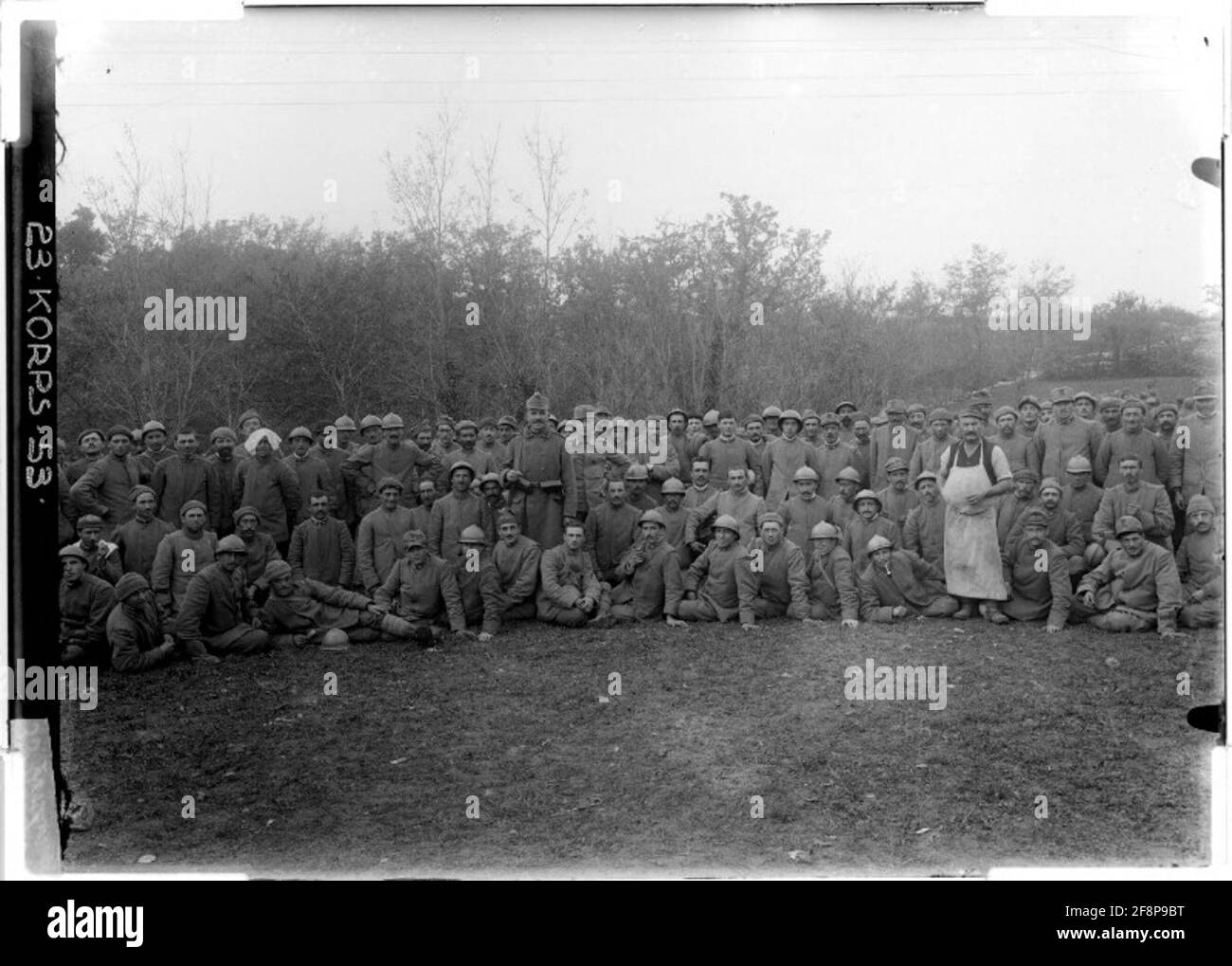 Prigionieri di guerra italiani prigionieri di guerra; probabilmente Duttuode, Istria, Croazia attuale; fotografo: 23. Corps. Foto Stock