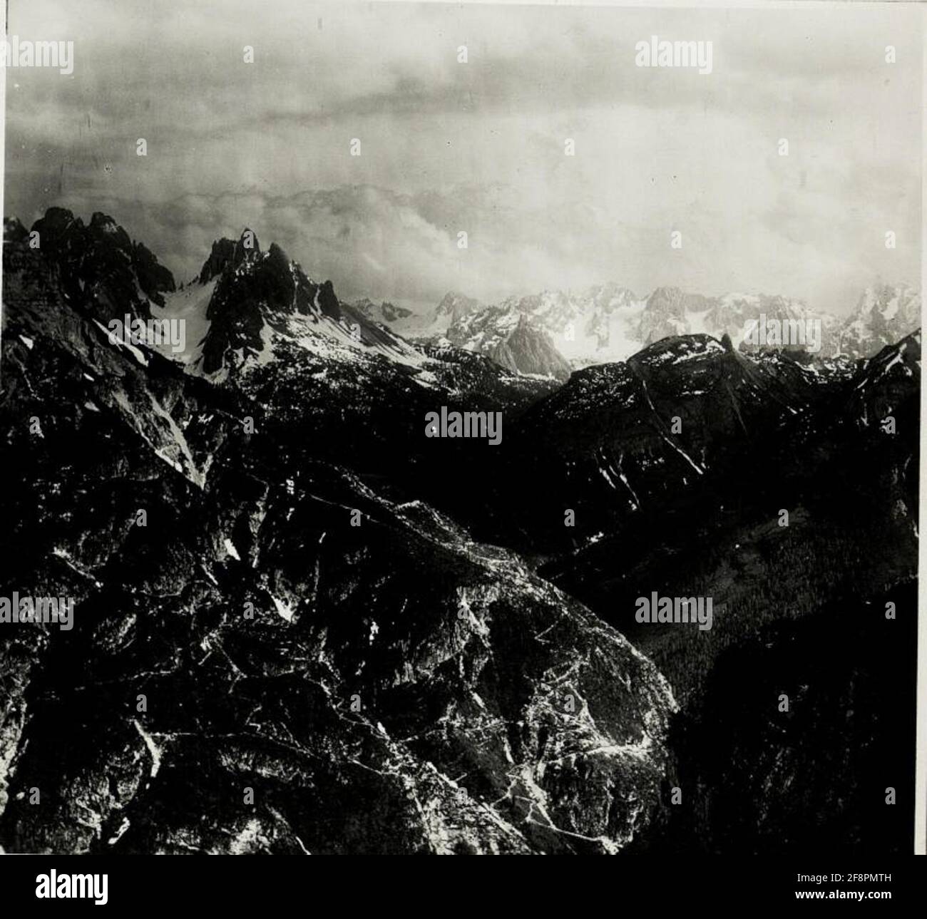 War album 15, Figura 4104C. Foto Stock