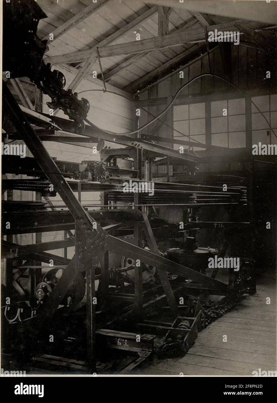 Azionamento elettrico della funivia S.10 Rombon - Bocenca. Registrato il 18 maggio 1916.. Foto Stock