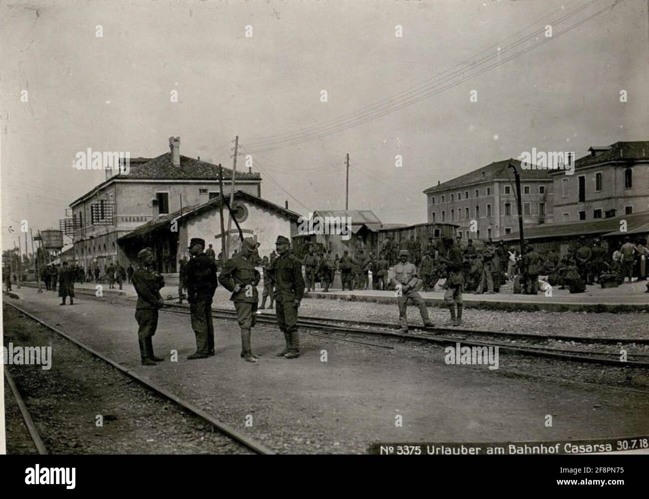 Turisti alla Stazione di Casarsa 30.7.18. . Foto Stock