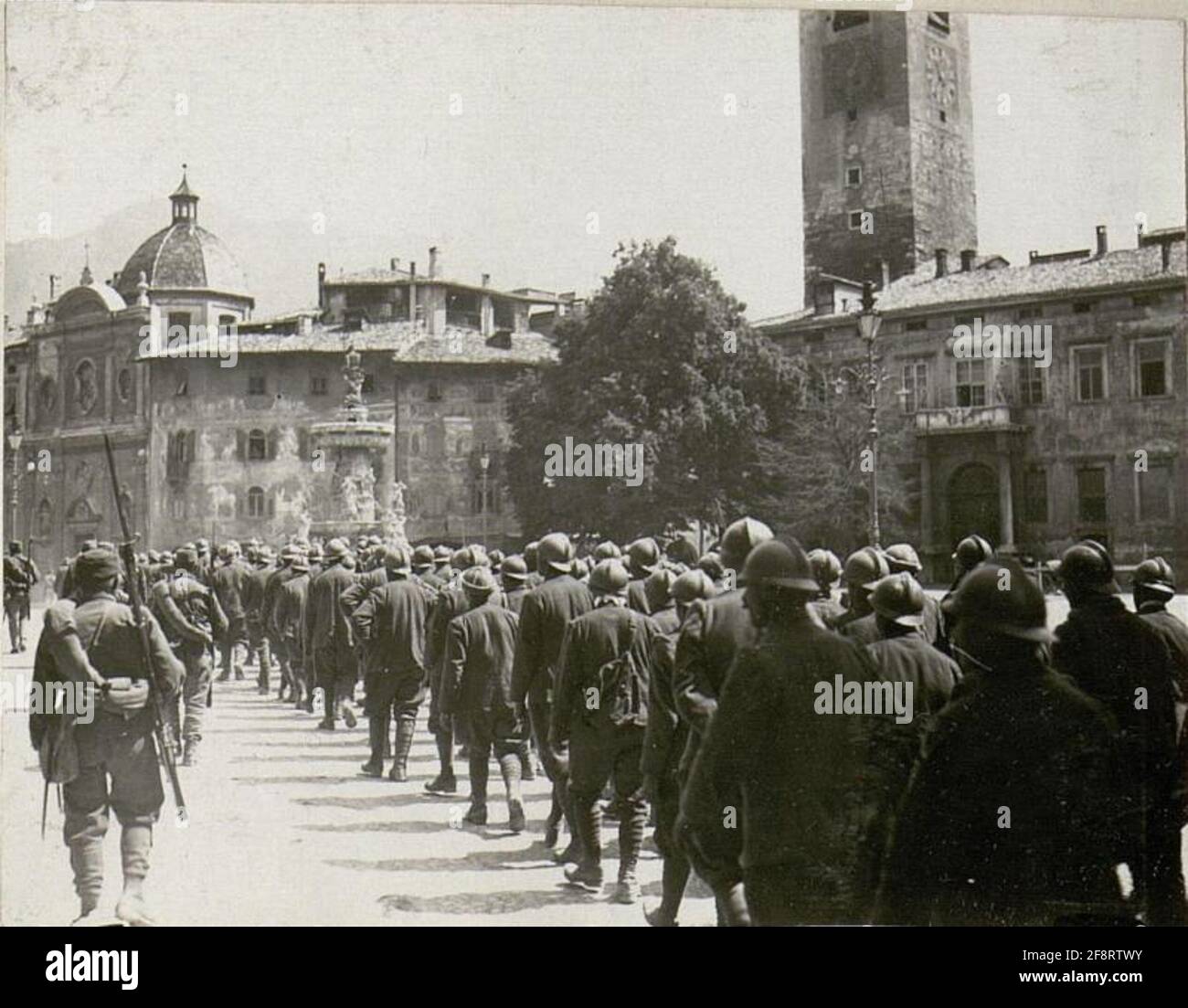 Trasporto di prigionieri italiani trento. Foto Stock