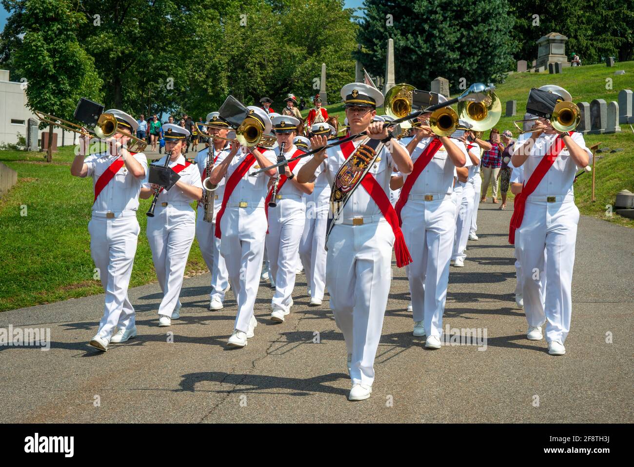 Military Parade durante la celebrazione della battaglia di Brooklyn. Greenwood Cemetery New York. La battaglia di Brooklyn, combattuta nel 1776 su una terra che è ora Foto Stock