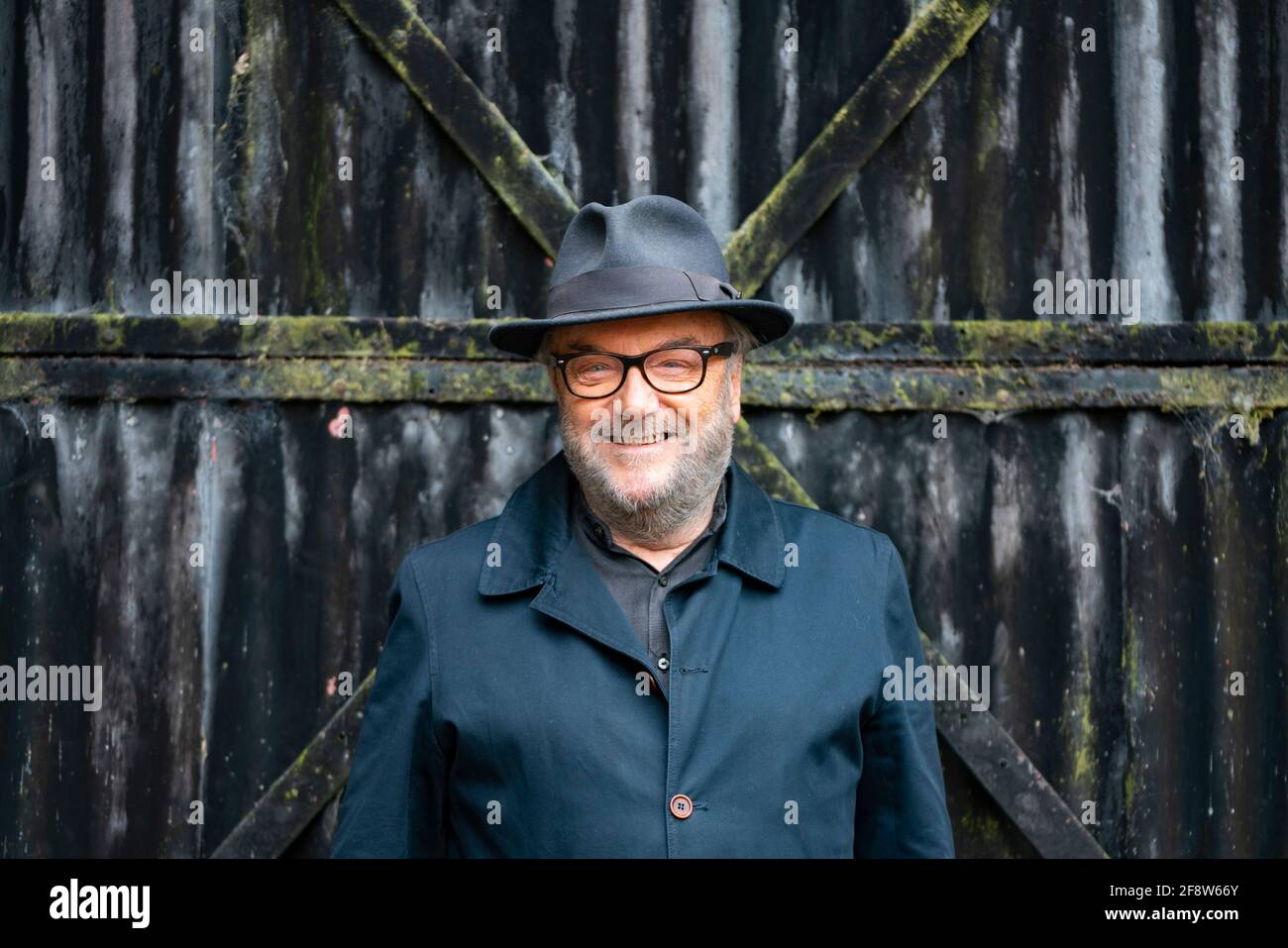 Lanark, Scozia, Regno Unito. 15 aprile 2021. George Galloway e i candidati per il partito All for Unity (ex Alliance for Unity) fanno oggi discorsi di campagna in streaming in diretta in vista delle elezioni scozzesi nel villaggio di conservazione di New Lanark a Lanark. Iain Masterton/Alamy Live News Foto Stock
