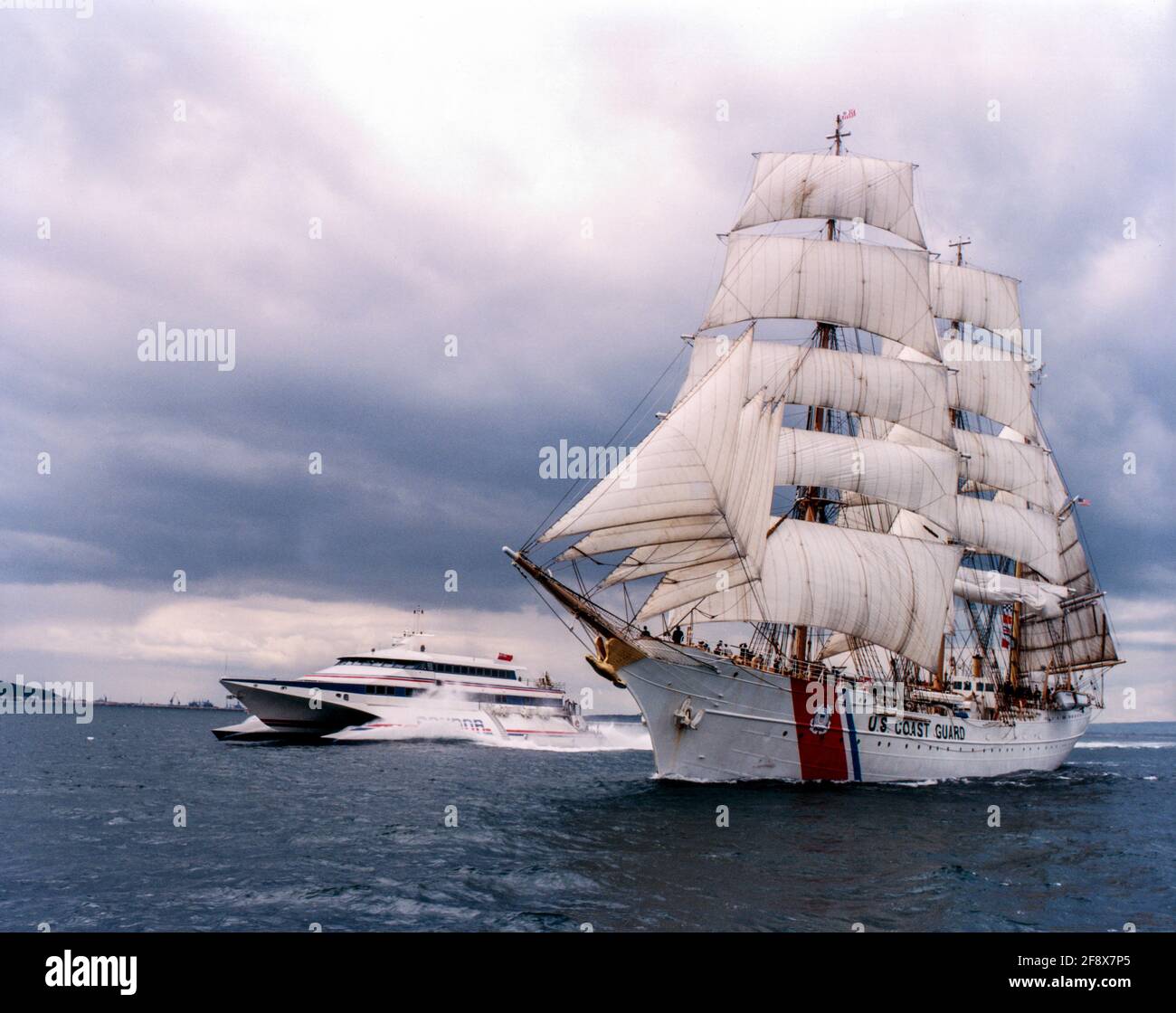 'L'America Tall Ship" US Coast Guard barque Eagle, preso come un premio di guerra dalla Germania alla fine della Seconda Guerra Mondiale. Foto Stock