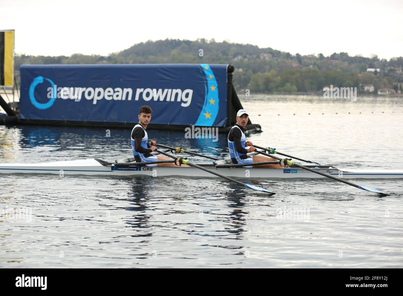 Stavros Soularikas e Antonios Papakonstantinou della Grecia gareggiano in Due scafi leggeri da uomo Semifinale A/B 1 il giorno 2 Sulla fila europea Foto Stock