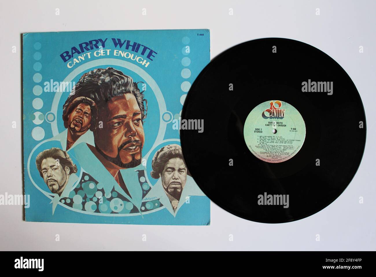 R&B, disco e soul artista Barry White album di musica su disco LP con dischi in vinile. Titolo: Non può ottenere abbastanza Foto Stock