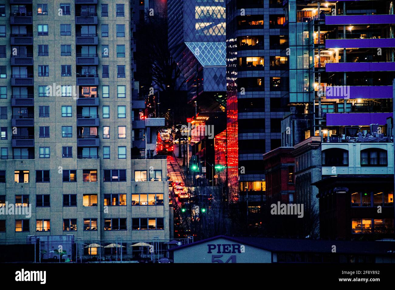 Edifici nel quartiere del centro, Seattle, Washington, USA Foto Stock