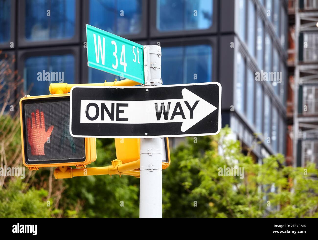 Segnale stradale new york immagini e fotografie stock ad alta risoluzione -  Alamy