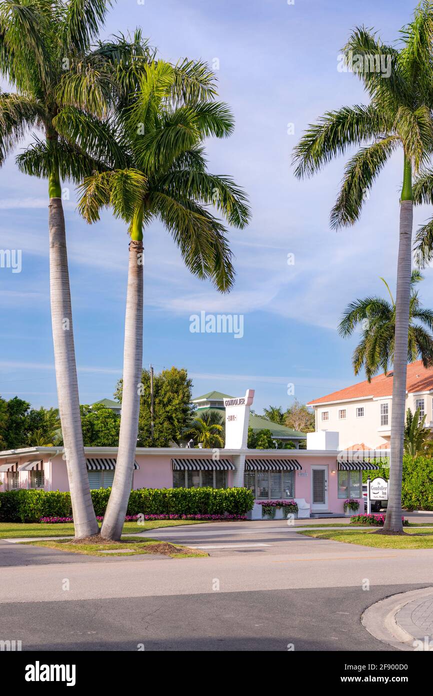 The gondolier Inn - b. 1958, un elegante motel classico in stile anni '50, Napoli, Florida, Stati Uniti Foto Stock