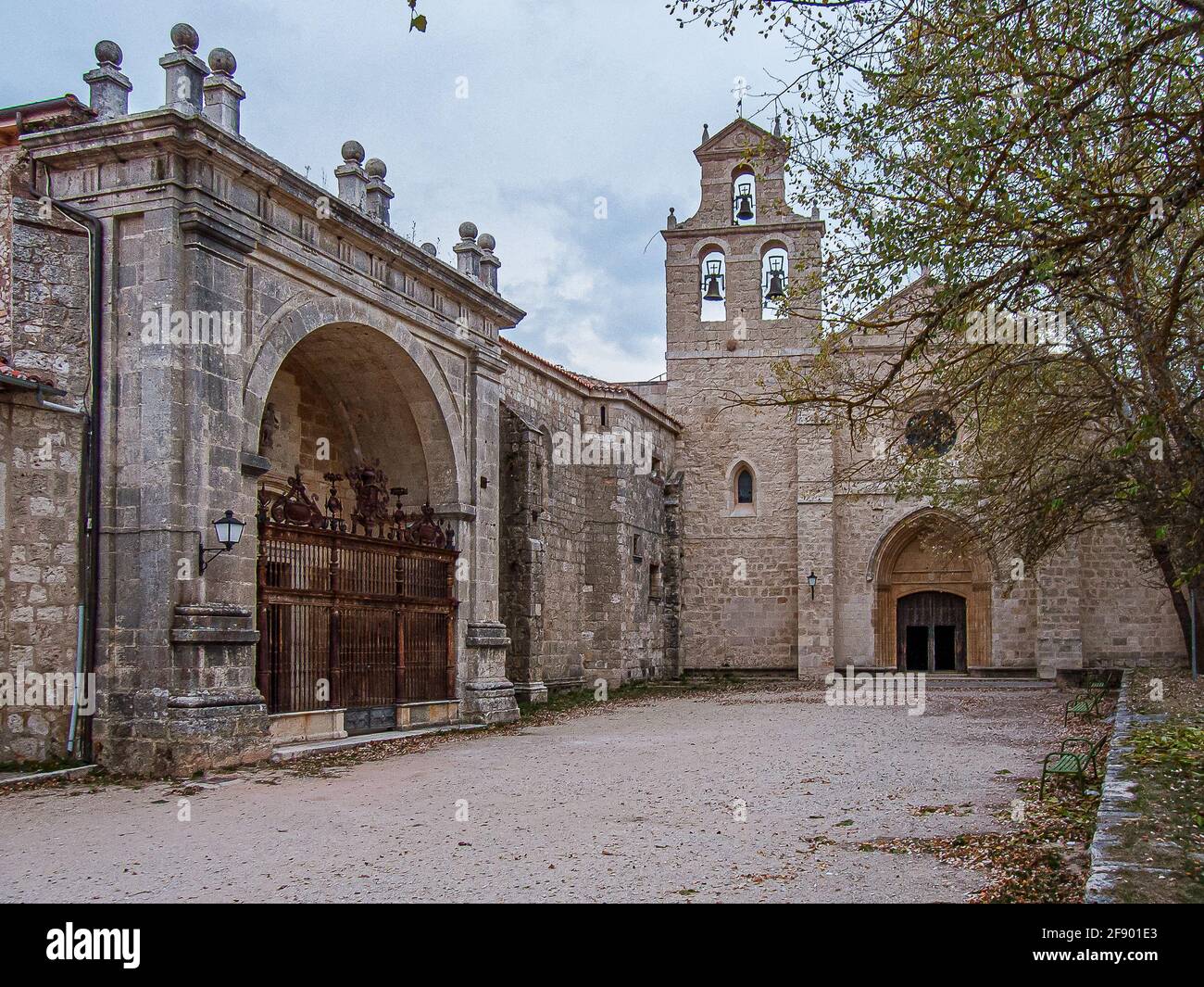 Monastero di San Juan de Ortega, Spagna, 19 ottobre 2009 Foto Stock