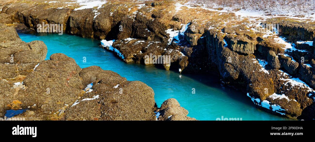 Paesaggio con gola del fiume in inverno, Islanda Foto Stock