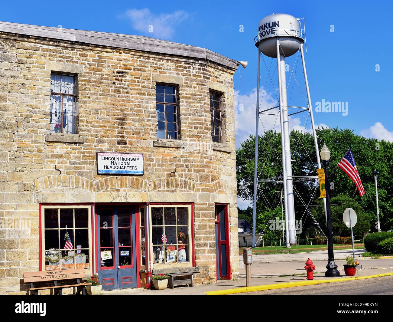 Franklin Grove, Illinois, Stati Uniti. Il Lincoln Highway National Headquarters Building è ospitato in un negozio di articoli secchi restaurato del 1860. Foto Stock