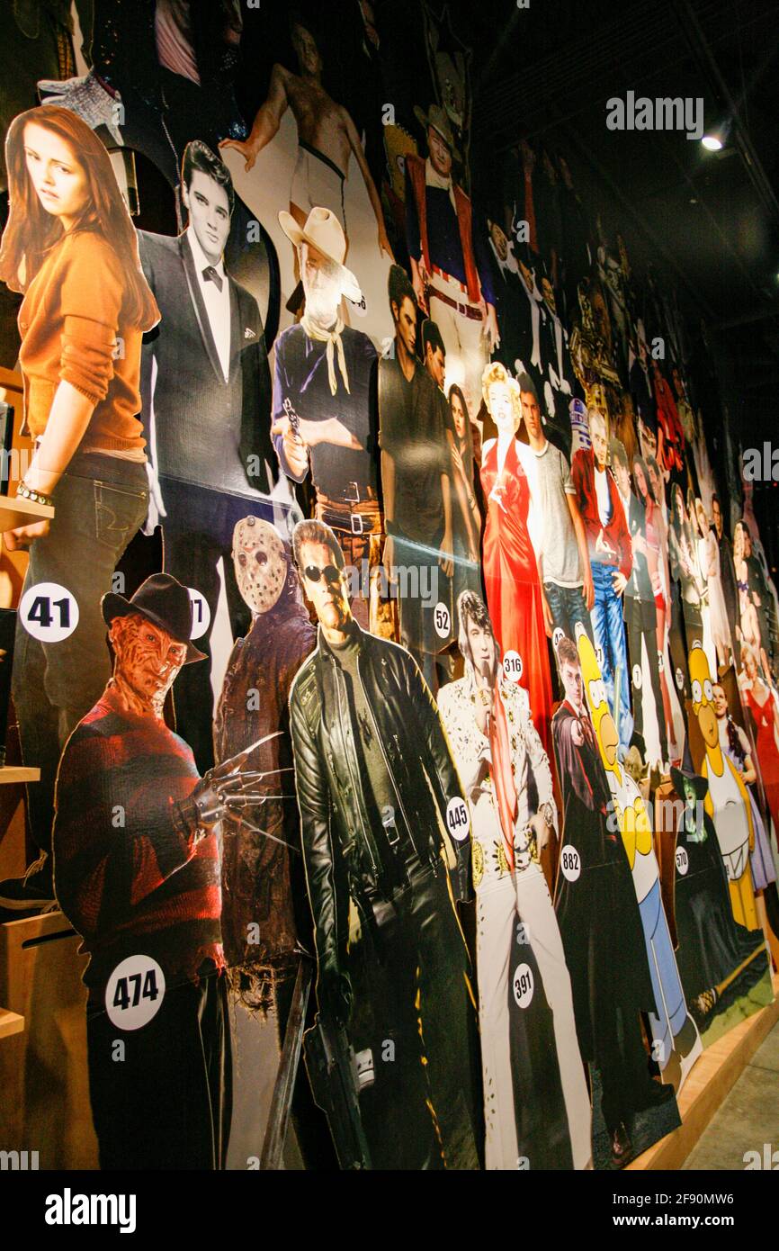 Ritagli di cartone al negozio di souvenir Hollywood, Los Angeles, California, USA Foto Stock