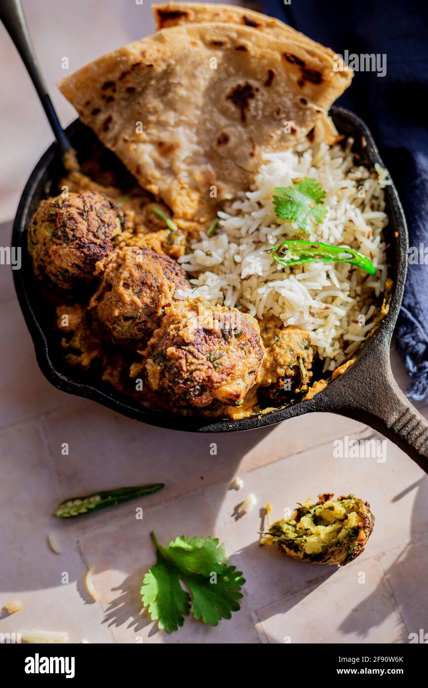 Riso kofta e roti Foto Stock