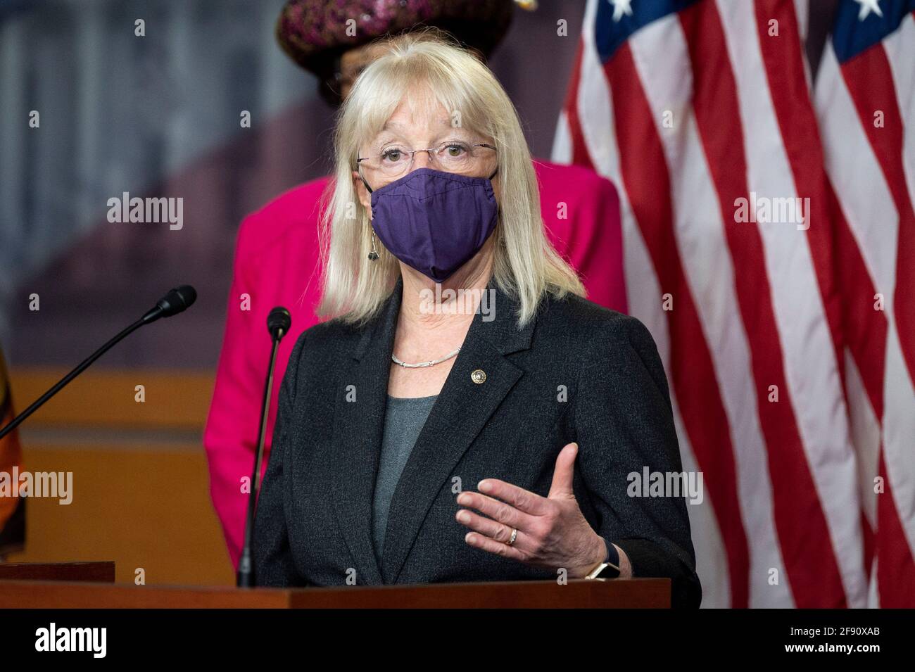 Washington, DC, Stati Uniti. 15 Aprile 2021. 15 aprile 2021 - Washington, DC, Stati Uniti: Il senatore degli Stati Uniti PATTY MURRAY (D-WA) che parla ad una conferenza stampa circa il Paycheck Fairness Act. Credit: Michael Brochstein/ZUMA Wire/Alamy Live News Foto Stock