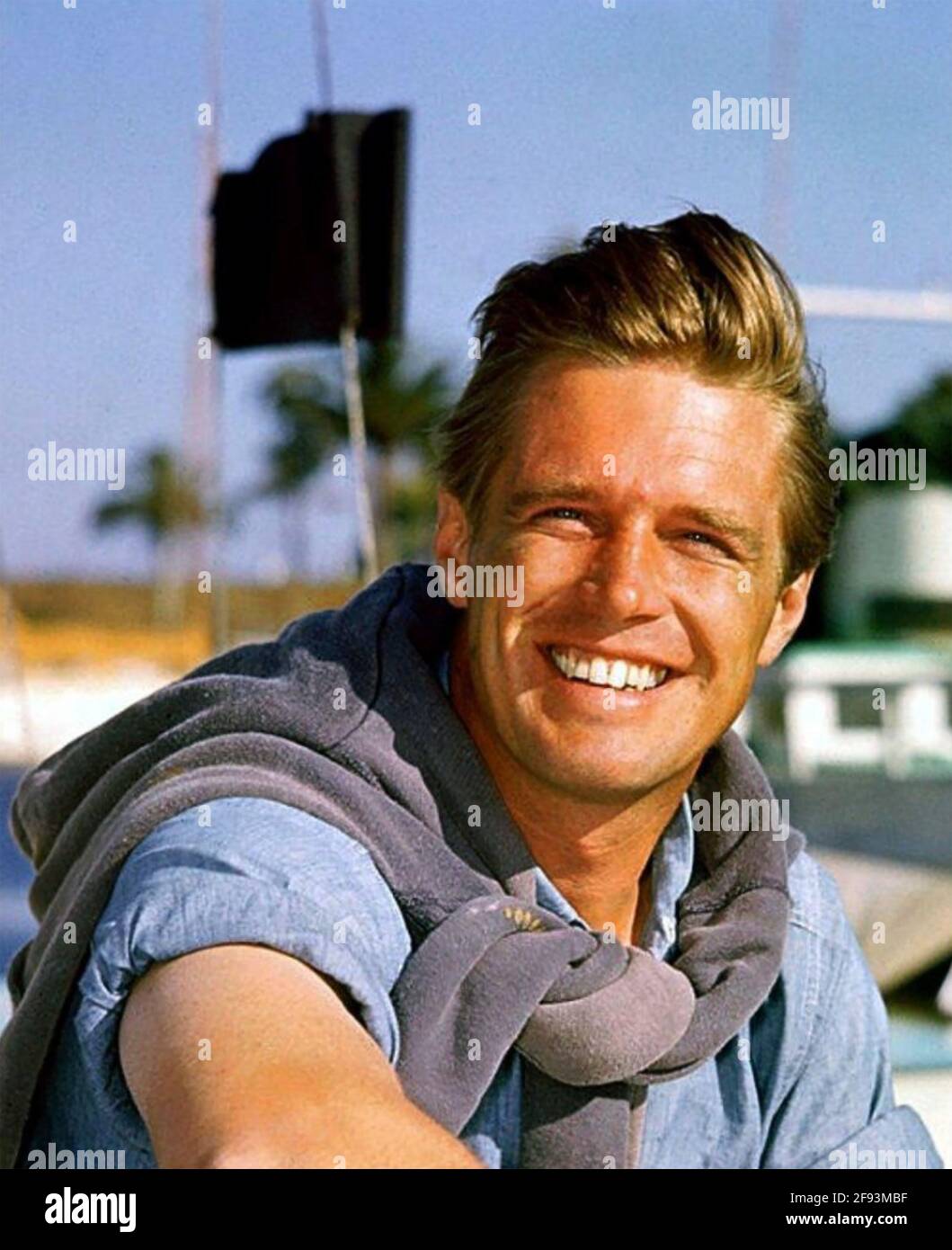 GEORGE PEPPARD (1928-1994) attore di film americano circa 1960 Foto Stock