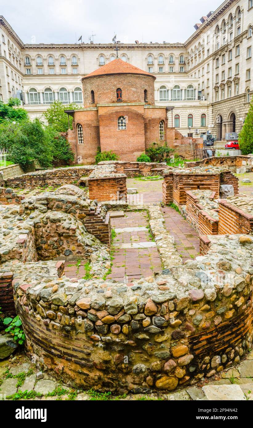 Vista del saino george rotunda a Sofia, Bulgaria. Foto Stock