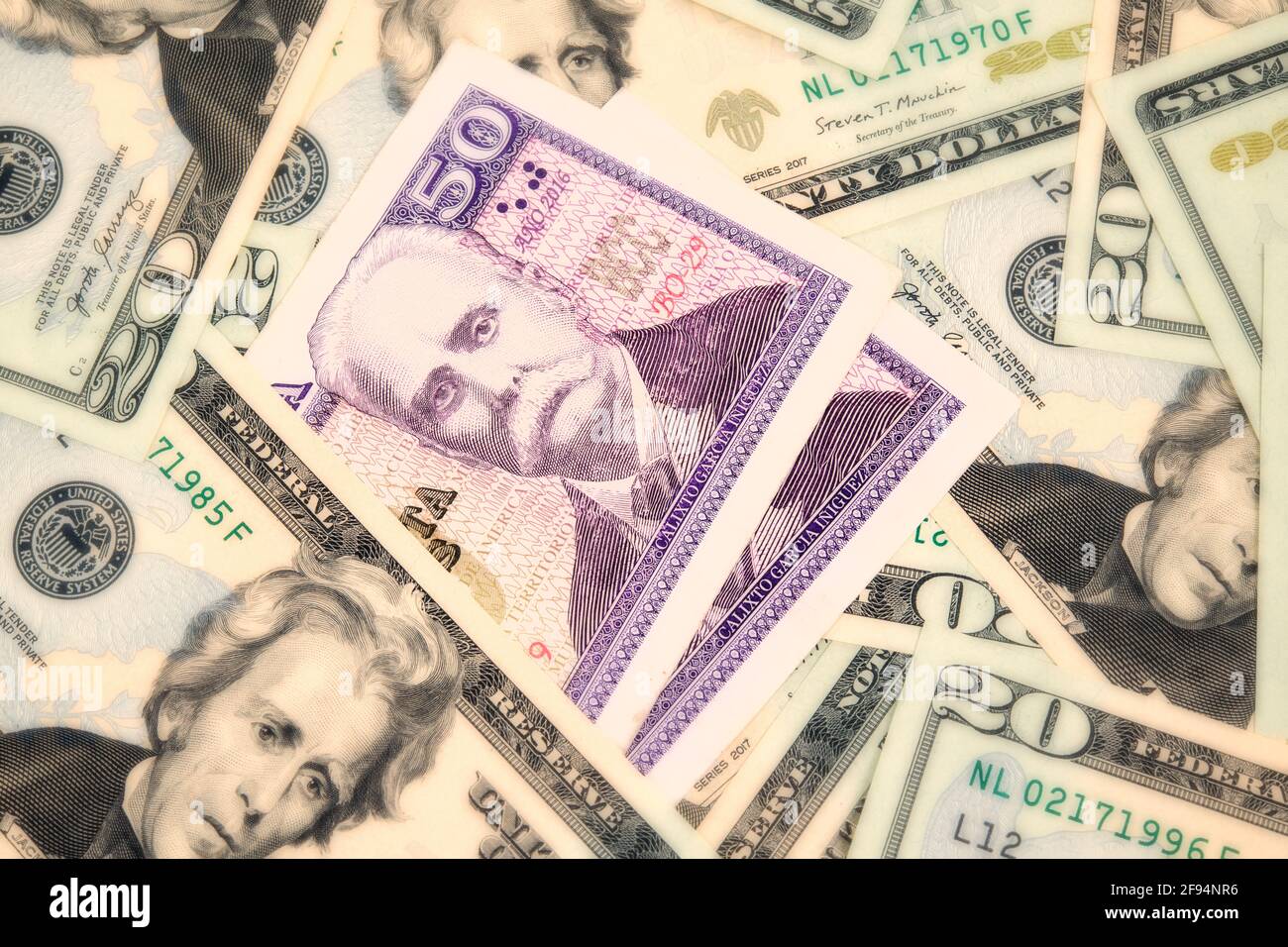 Dollarizzazione dell'economia cubana, concetto Foto Stock