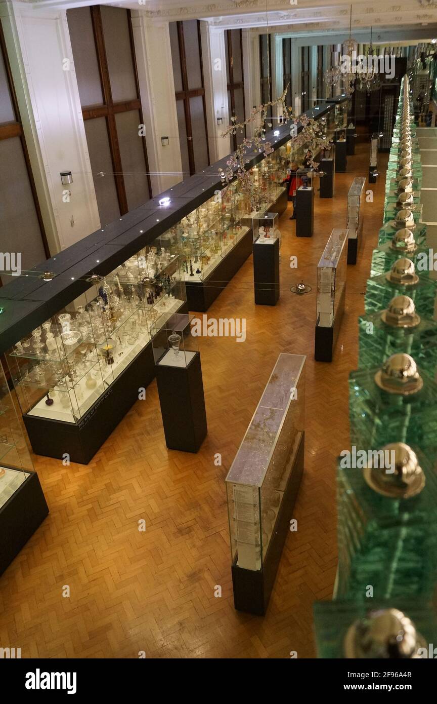 Le gallerie di vetro del Victoria and Albert Museum, Londra (Regno Unito) Foto Stock
