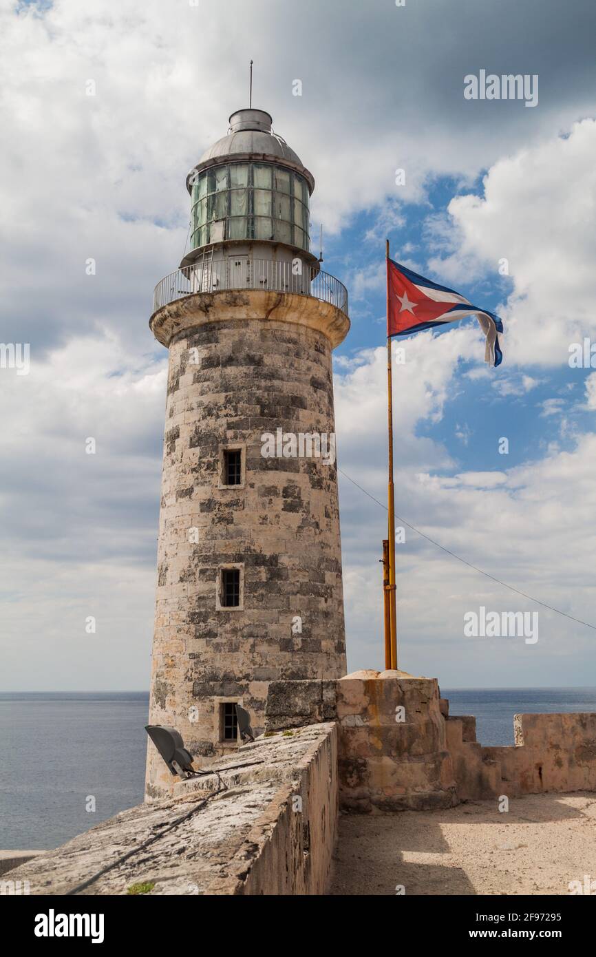 Faro al castello Morro a l'Avana, Cuba Foto Stock