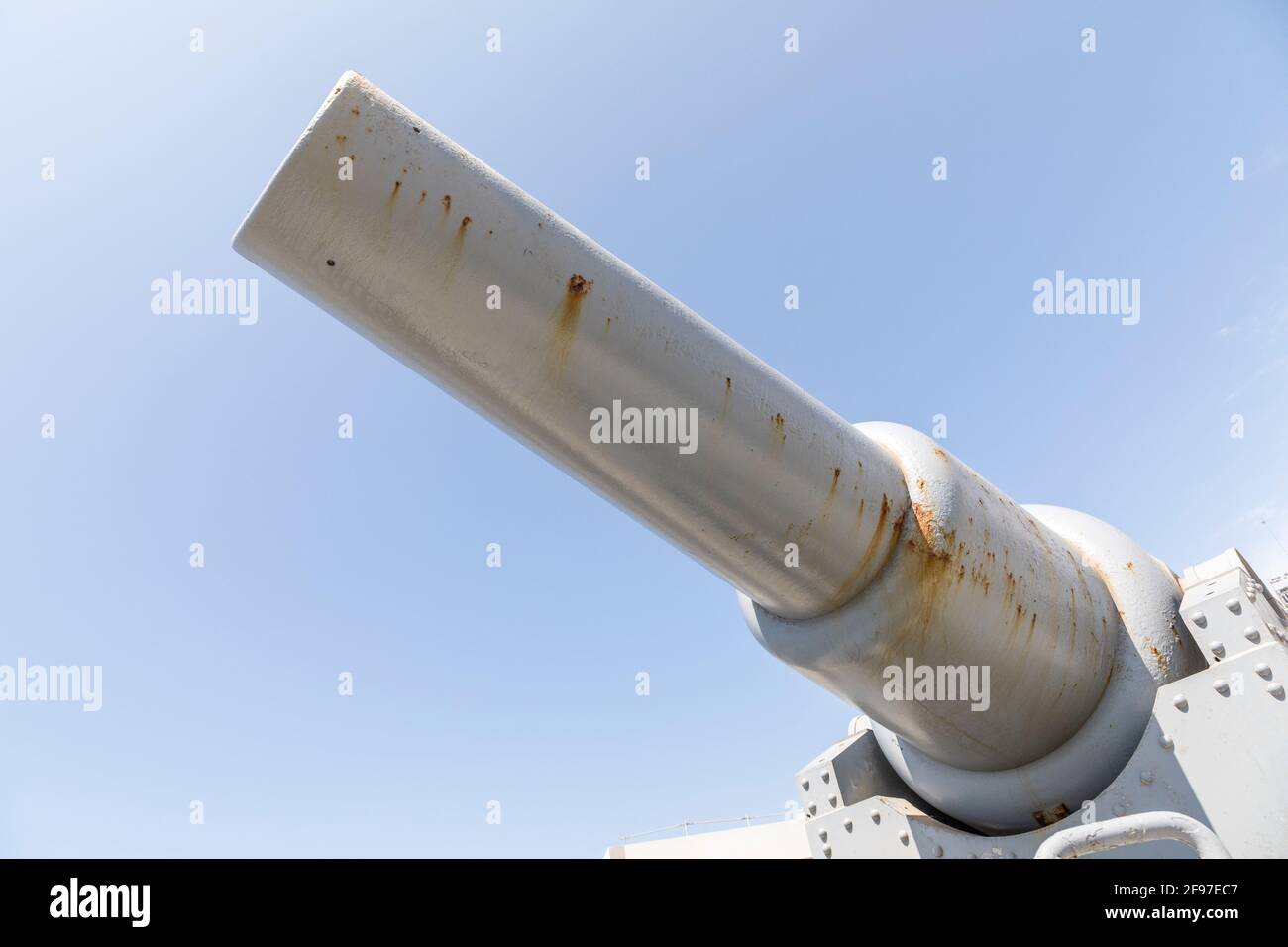 Canon contro il cielo a Hardings batteria, Gibilterra Foto Stock
