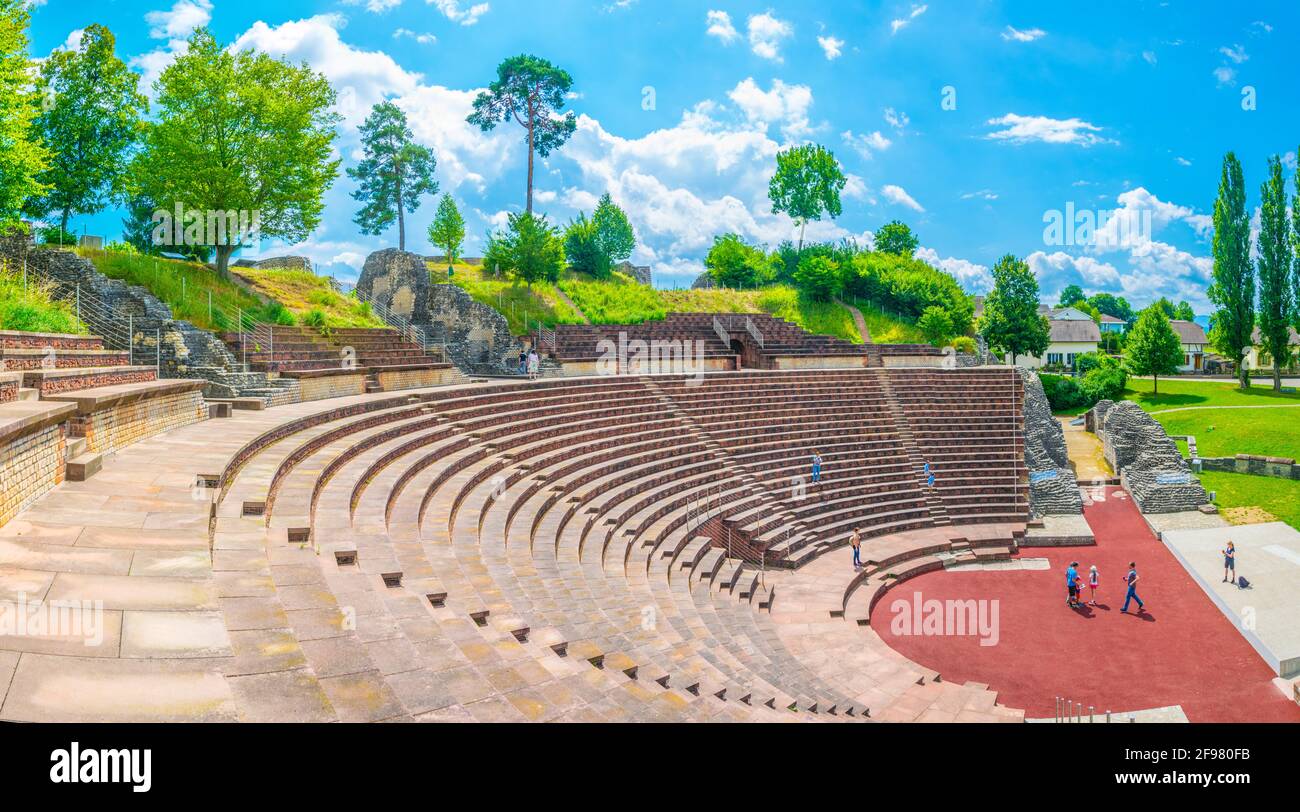 Teatro Romano ad Augusta Raurica, un ex insediamento romano vicino a Basilea, Svizzera Foto Stock