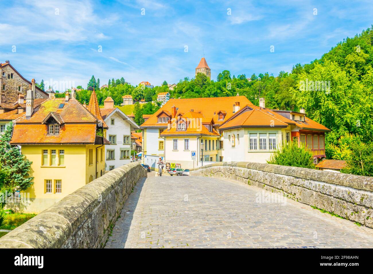 Pont du Millieu sul fiume Sarine a Friburgo, Svizzera Foto Stock