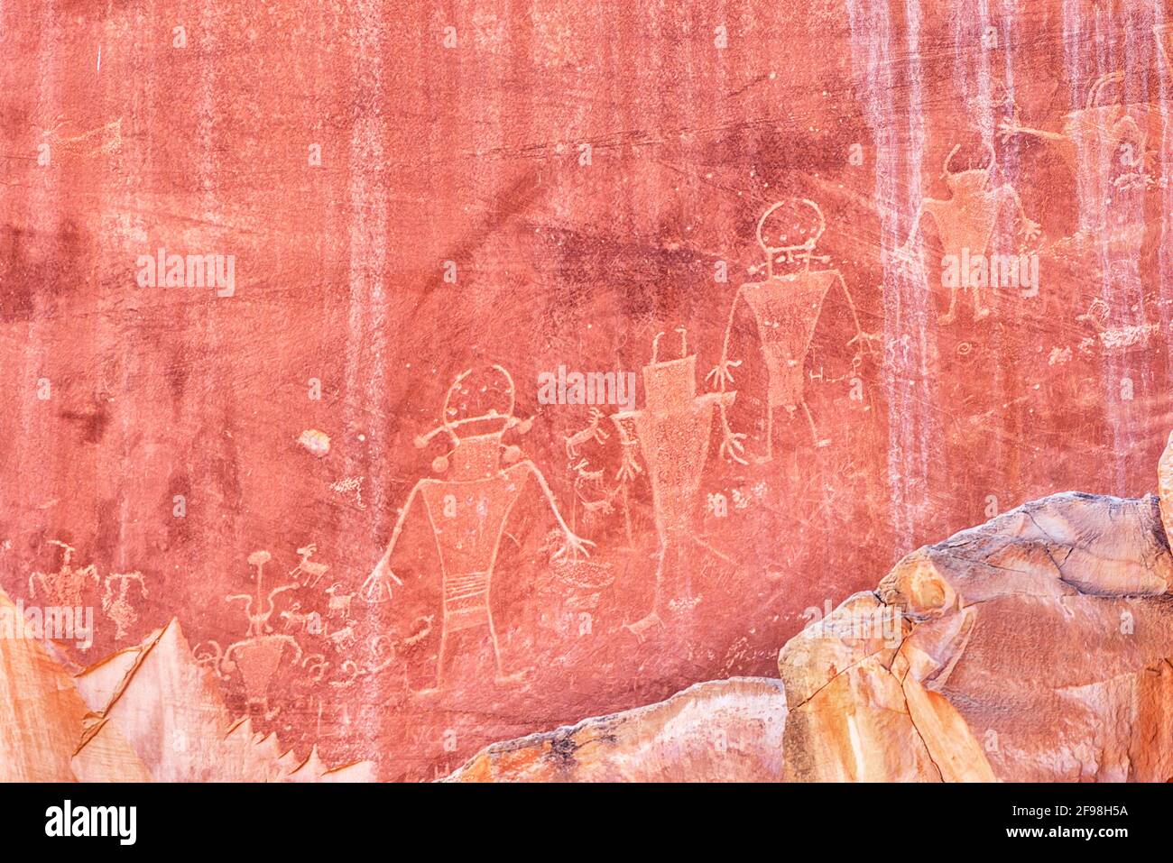 Petroglifi indiani Fremont, Capitol Reef National Park, Utah, USA, Nord America Foto Stock